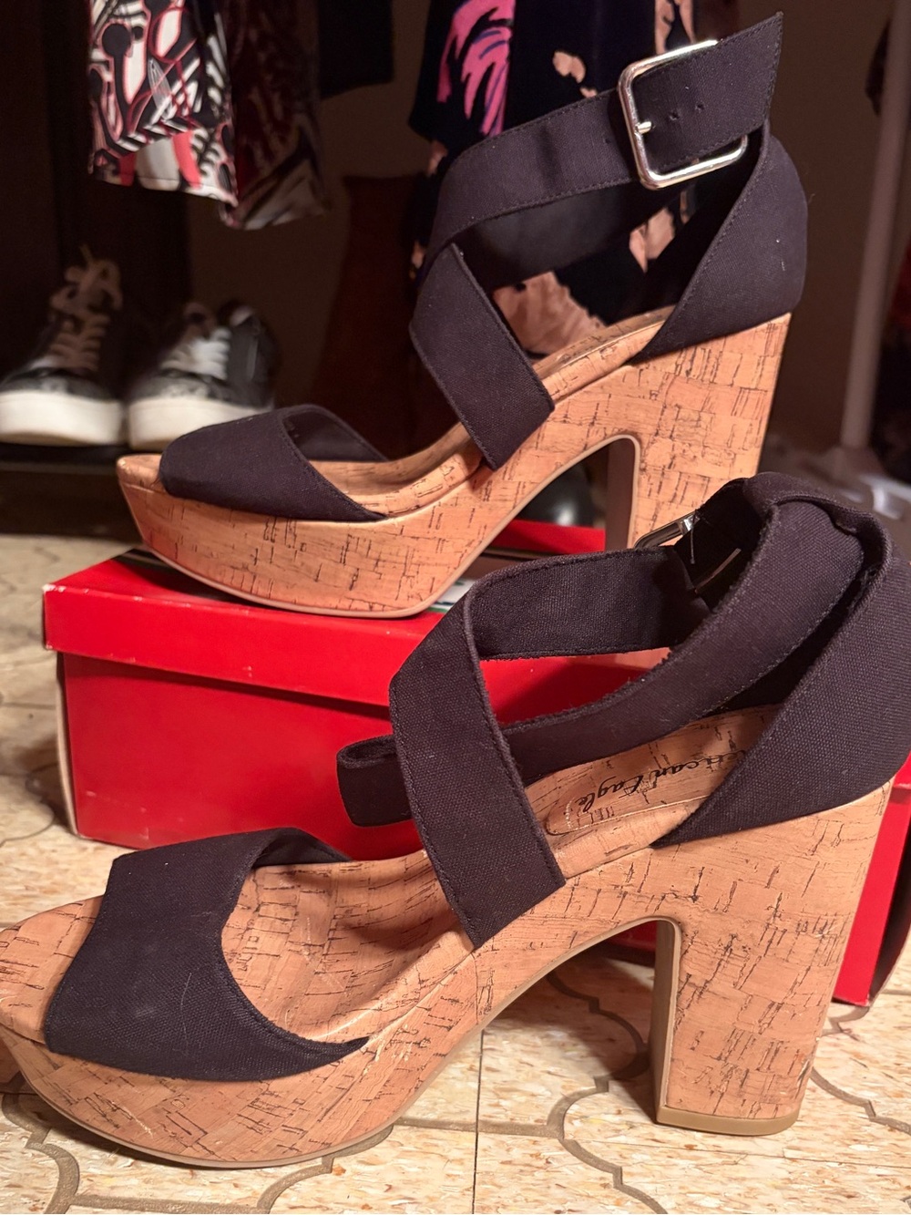American Eagle Cork Platform with Black Fabric Crisscross strap Sandals